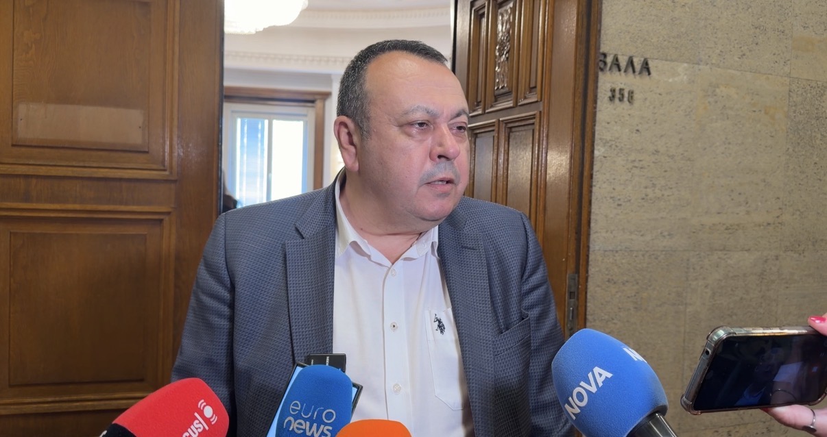 Хамид Хамид, зам.-председател на ПГ на ДПС за промените в ИК: ПГ на ДПС държи на първо място да бъде възстановено правото на глас, отнето с ограничаването на секциите, в страни извън ЕС