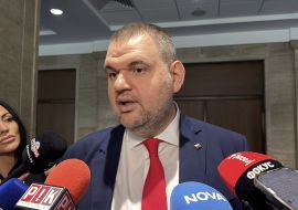 Delyan Peevski, leader of the Movement for Rights and Freedoms:  “The ruling party is preparing to plunder the highways contract and the crash barriers with annexes of 300% for Hemus Highway and 160% for the crash barriers”.