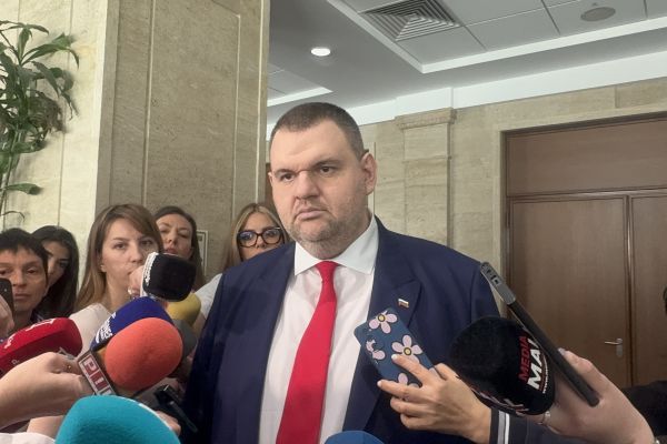 Делян Пеевски, лидер на ДПС и ПГ на ДПС-НОВО НАЧАЛО: Моята подкрепа е за хората. Искам правителството да работи за хората и да се развива България!