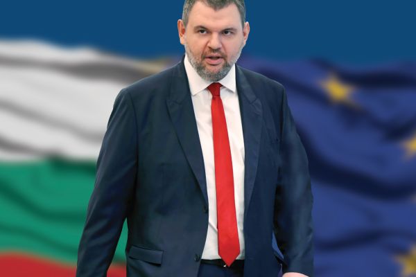 Делян Пеевски, лидер на ДПС и ПГ на ДПС-НОВО НАЧАЛО: Нека Възкресението донесе енергия за ново начало за България и всички хора!
